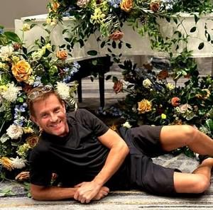 Meet your Posher, Neil